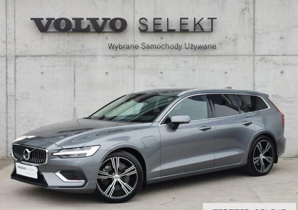 volvo lesko Volvo V60 cena 179900 przebieg: 61929, rok produkcji 2020 z Lesko